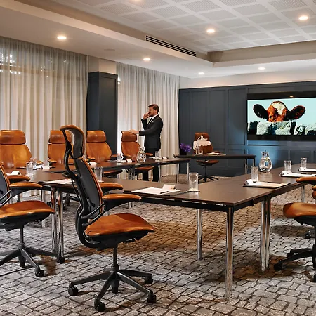 Hotell Red Cow Moran Dublin