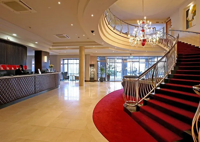 Hotel Red Cow Moran Dublin