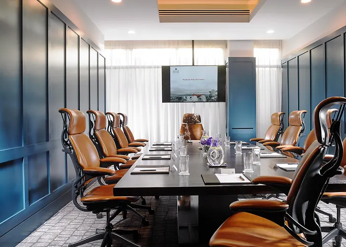 Hotel Red Cow Moran Dublin