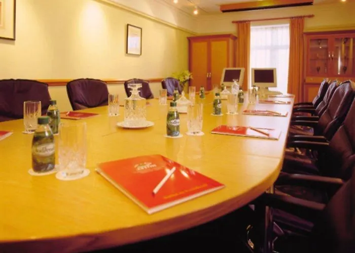 Hotel Red Cow Moran Dublin